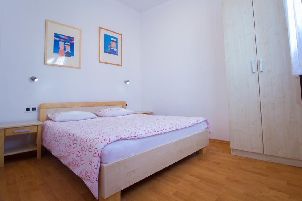 Apartments Petrinic Crnogaj باشْكا المظهر الخارجي الصورة